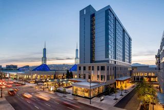 Hyatt Regency at the Oregon Conv Center