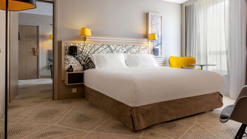 Hilton Garden Inn Massy Room