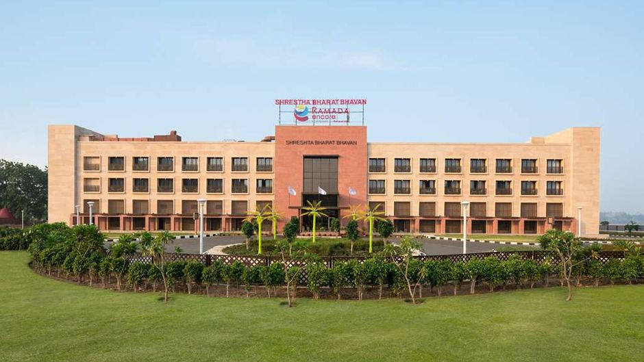 Ramada Encore By Wyndham Statue of Unity Exterior