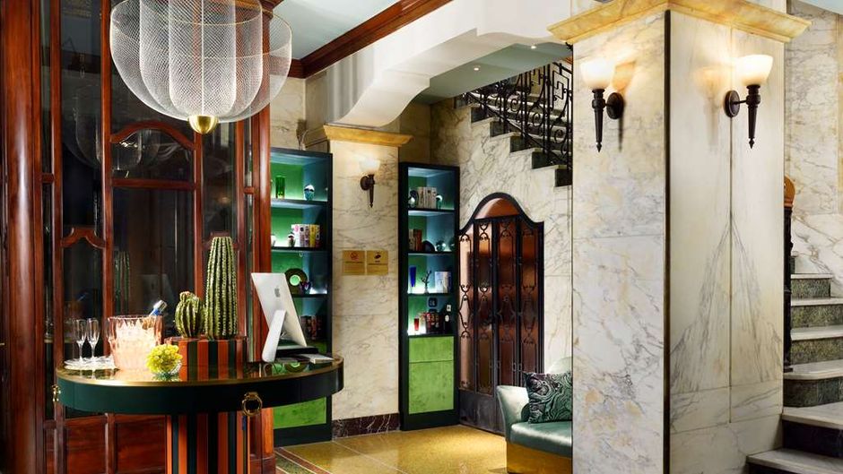 Hotel Continental Genova Lobby