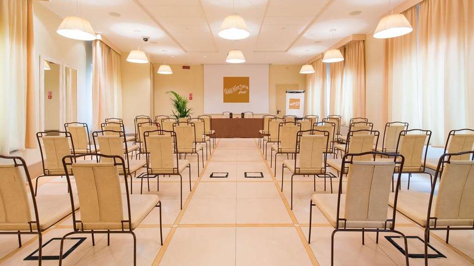 Hotel Continental Genova Meeting