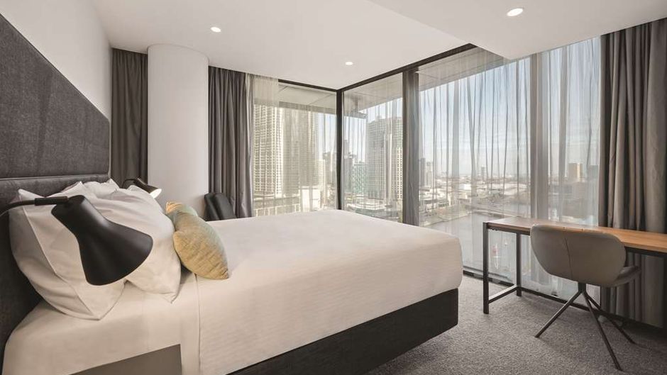 Vibe Hotel Melbourne Room