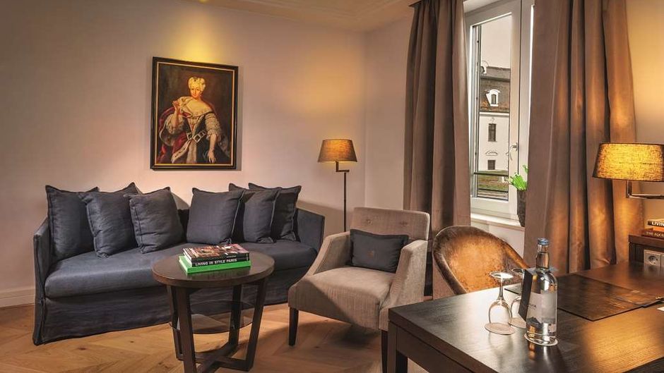 Hotel Maximilian's Room