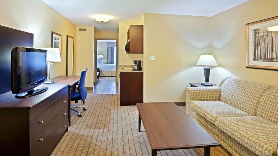 Bayview Hotel Room