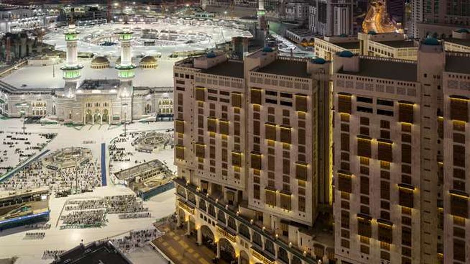 Makkah Towers Exterior