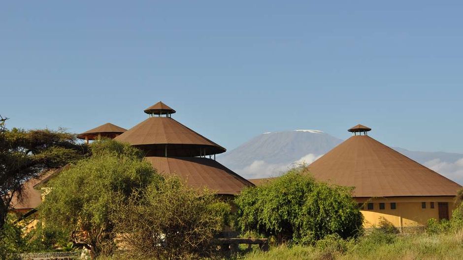 Kilima Safari Camp Exterior