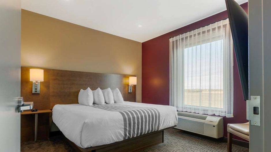 Best Western Plus Dauphin Room