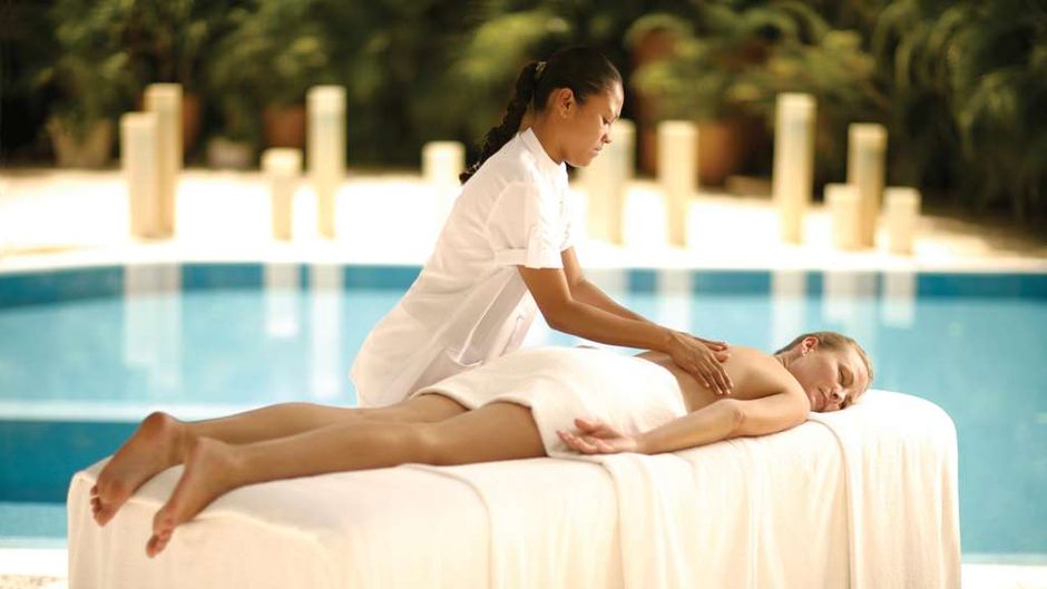 Royal Hideaway Playacar Spa