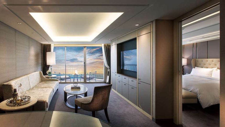 Paradise Hotel Busan Suite