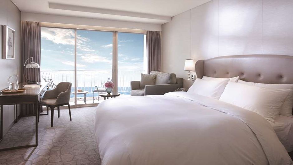 Paradise Hotel Busan Room