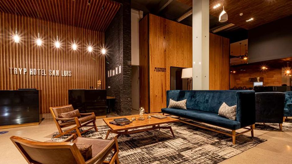 TRYP by Wyndham San Luis Potos Lobby