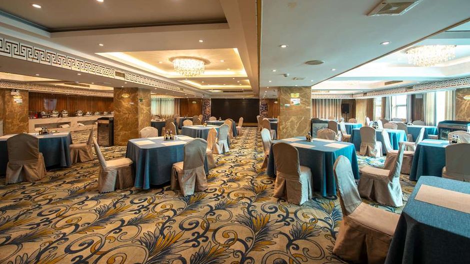 Ramada Encore by Wyndham Kaili West Restaurant