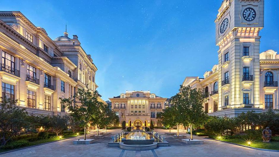 Hilton Beijing Daxing Exterior