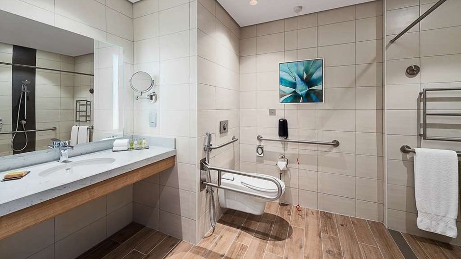 Hilton Garden Inn Kuwait Room