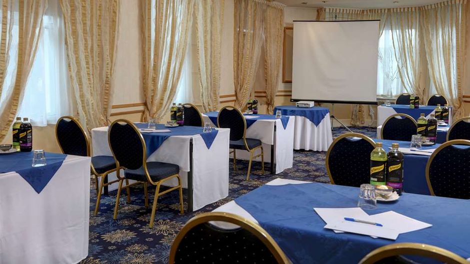 New Continental, Sure Hotel Coll by BW Meeting