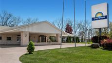 Days Inn by Wyndham Whitmore Lake