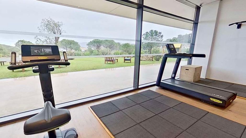 Golden Tulip Porto Vecchio Health