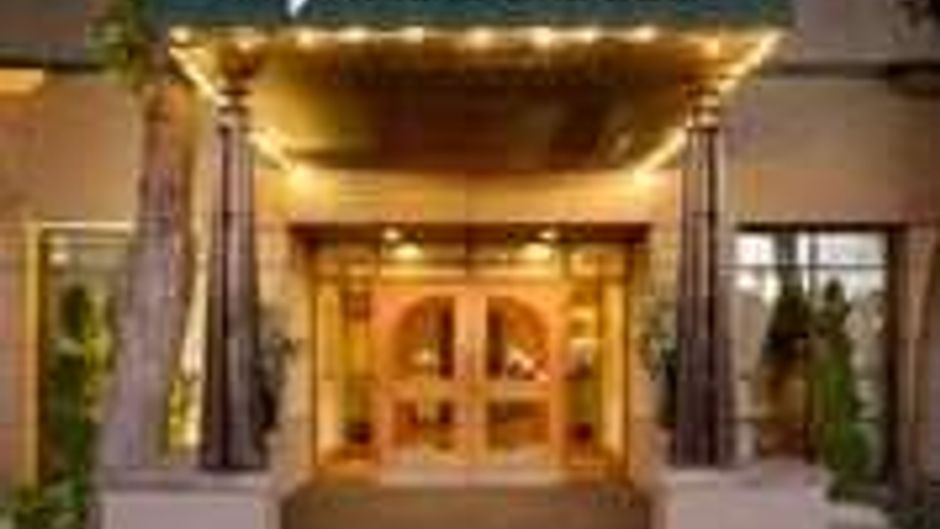 Varscona Hotel on Whyte Exterior