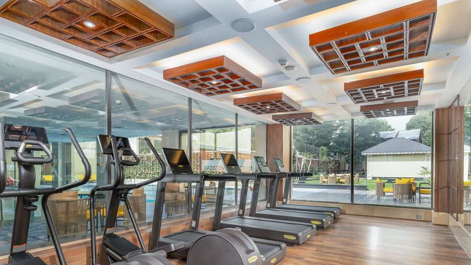 Radisson Coll Hotel & Spa, Riverfront Sp Health