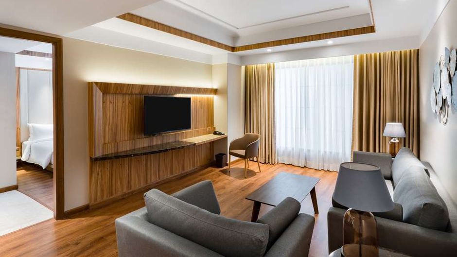 Radisson Bhopal Suite