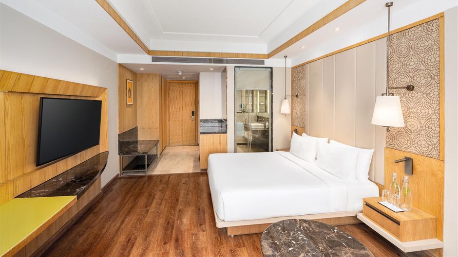 Radisson Bhopal Room
