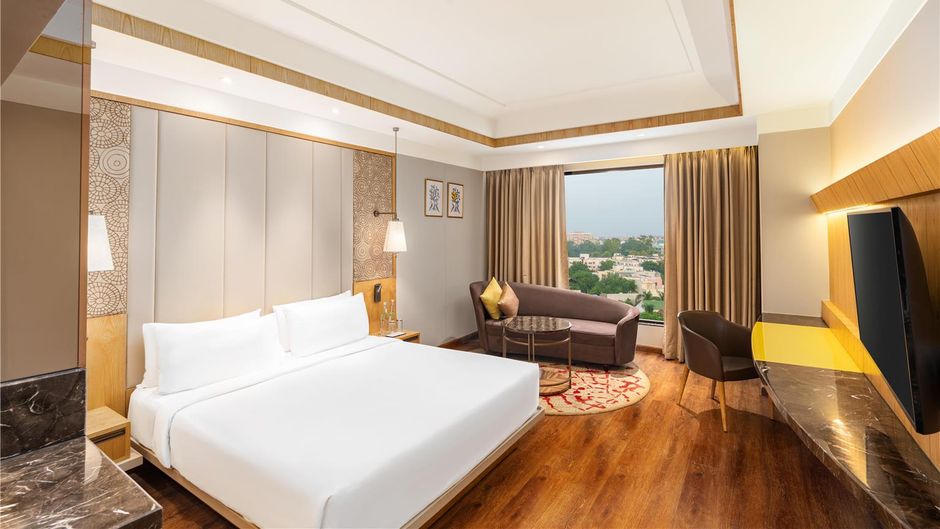 Radisson Bhopal Room