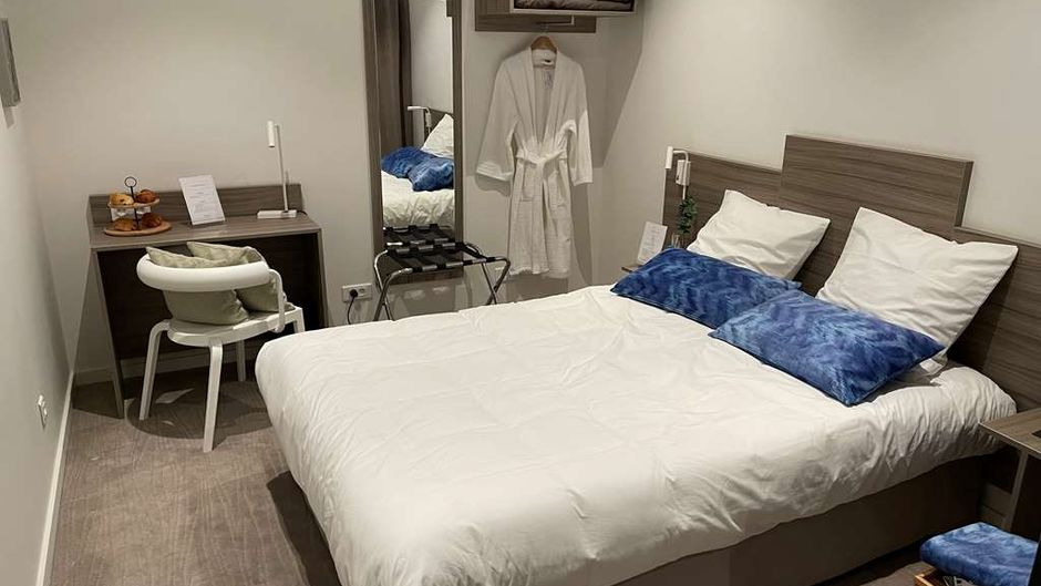 Hotel Kyriad Direct Lure Room