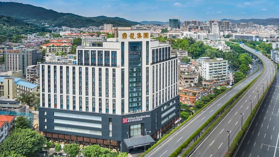 Hilton Garden Inn Guangzhou Tianhe Exterior