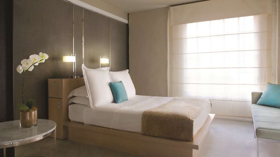 Establishment Hotel Room