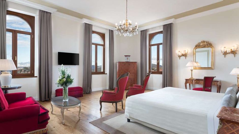 Sina Brufani Suite