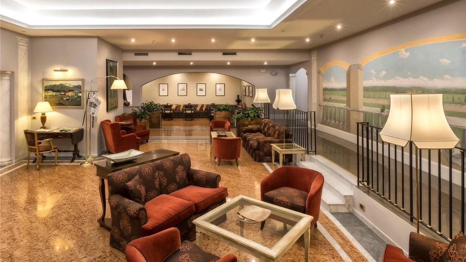 Sina Maria Luigia Lobby
