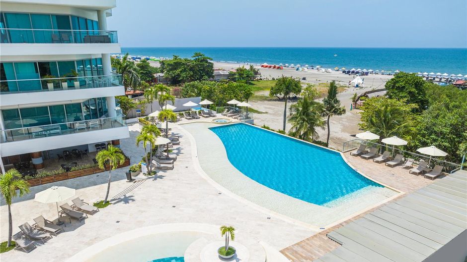 Sonesta Hotel Cartagena Pool