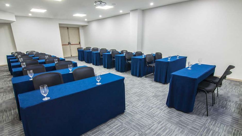 Sonesta Hotel Ibague Meeting