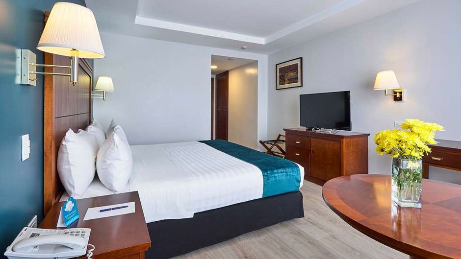 Sonesta Hotel Loja Room