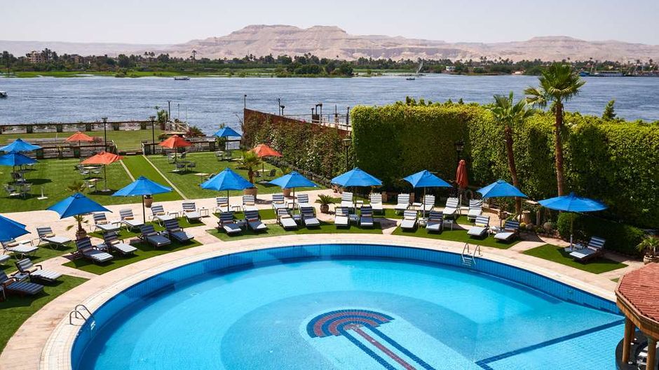 Sonesta St George Hotel Luxor Pool