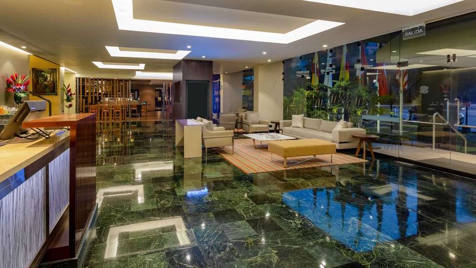 Sonesta Hotel El Olivar Lobby