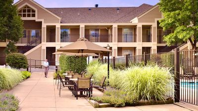 Sonesta ES Suites Somerset