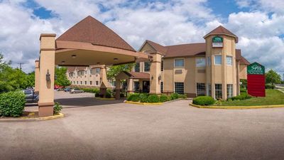 GuestHouse Inn & Suites Lexington