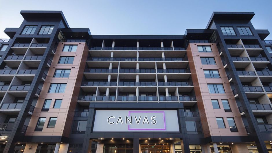 Canvas Moncton, Tapestry Collection Exterior