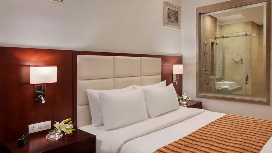 Ramada by Wyndham New Delhi Pitampura Suite