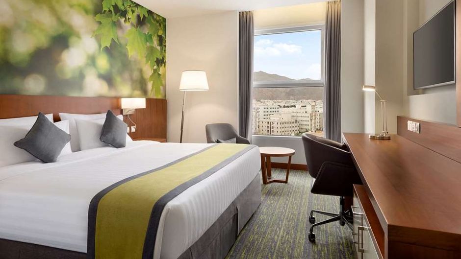 Wyndham Garden Muscat Al Khuwair Room