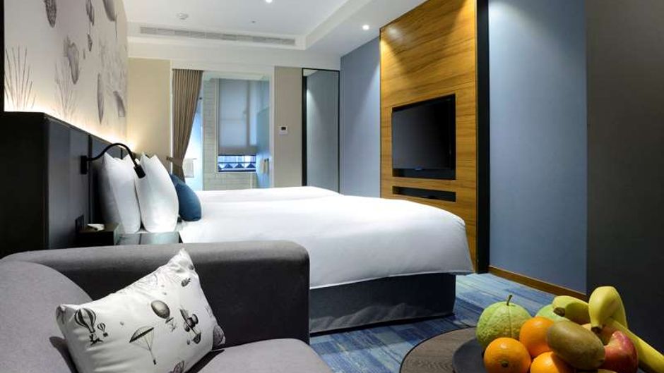 Just Palace Hotel Room