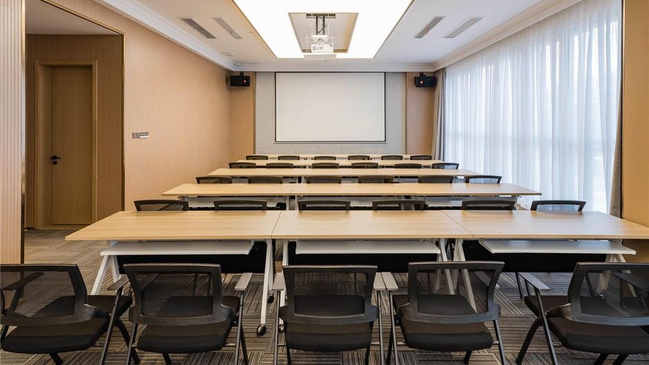 Mercure Changzhou Jintan Meeting