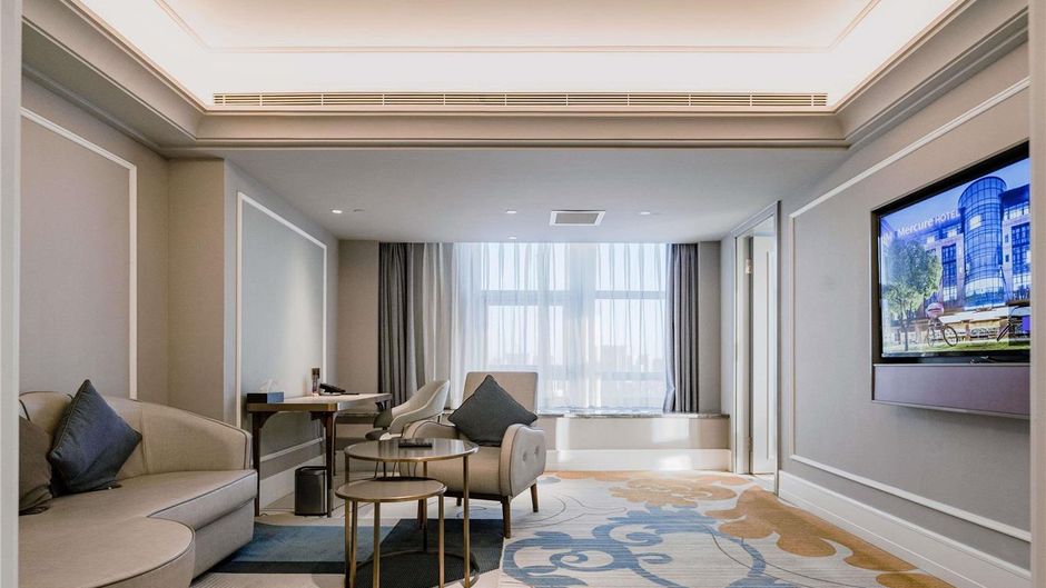 Mercure Hohhot Downtown Exterior