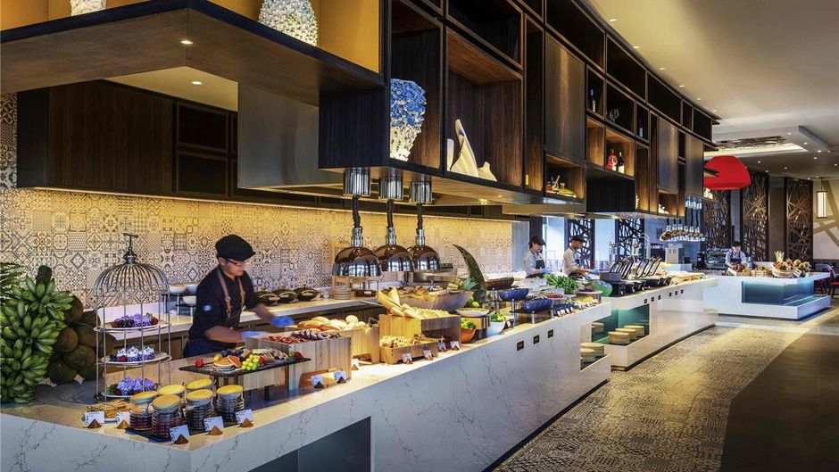 Pullman Phu Quoc Beach Resort Restaurant