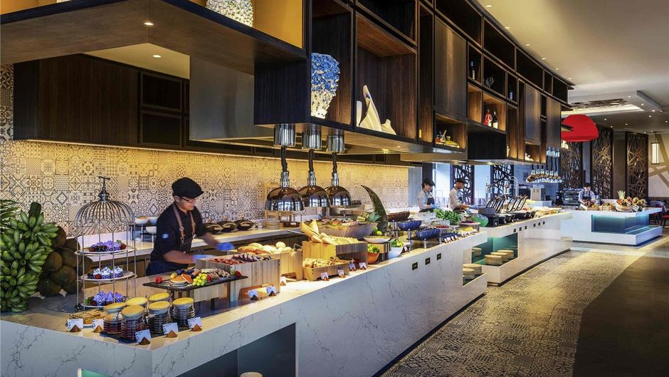 Pullman Phu Quoc Beach Resort Restaurant