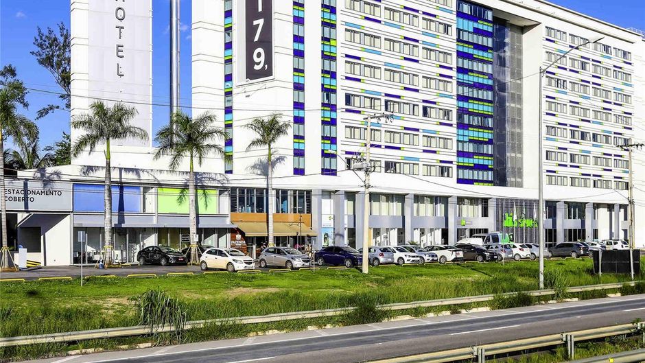 Ibis Styles Confins Airport Exterior