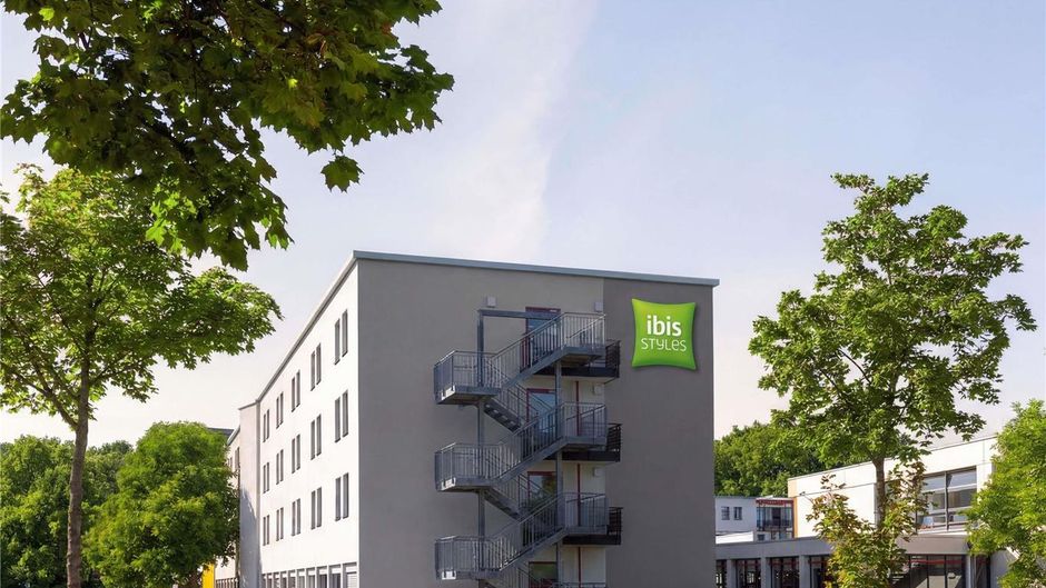Ibis Styles Darmstadt Exterior