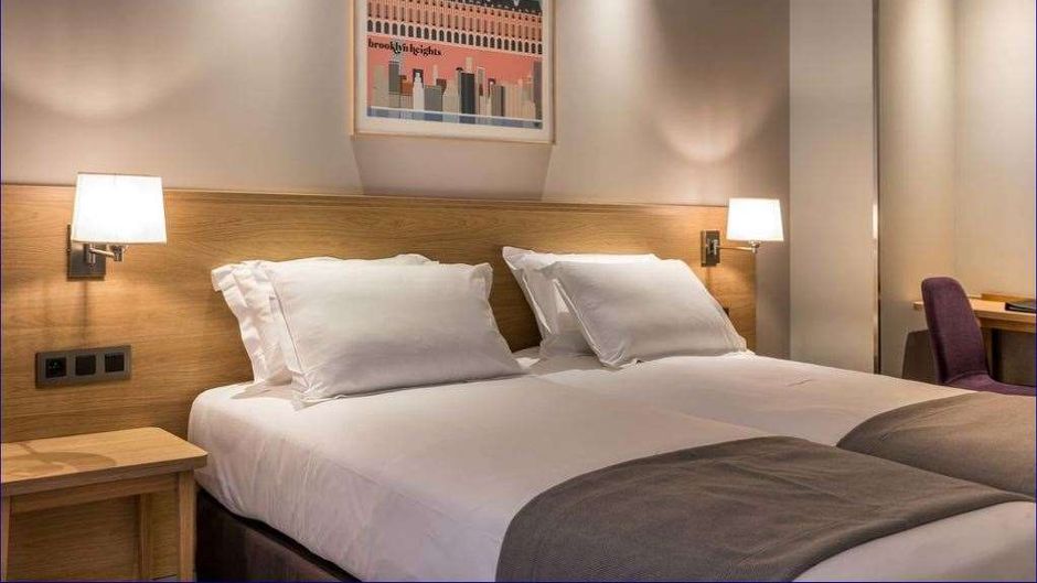 Le Magellan Hotel Room