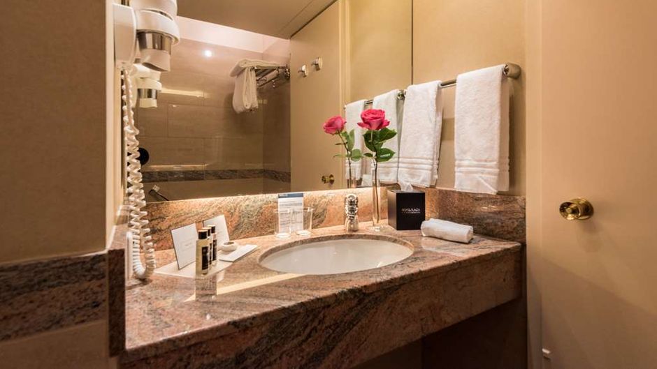 Royal Plaza Montreux Room